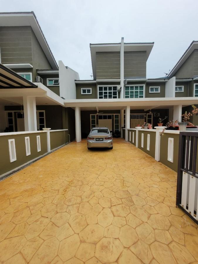 Teduhan Abqory Kuala Terengganu Exterior foto